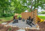Location vacances Sylva - Steps Away Cottage - Hot Tub Fire Pit Downtown Family Friendly-4