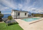 Location vacances Torri del Benaco - Casa Al Lago With Pool-1