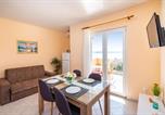 Location vacances Posedarje - 2 Bedroom Lovely Apartment In Posedarje-2