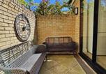 Location vacances Cambridge - Bright Mews House with Garage in Heart of Cambridge-4
