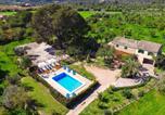 Location vacances Le château d'Alaro - Ceratonia-1