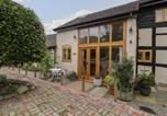 Location vacances Leominster - The Cart Barn-1