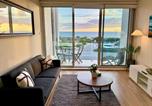 Location vacances Glenelg - West Beach - Beachfront Apartment-1