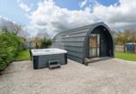 Location vacances Pickering - Bumblebee Glamping Pod-1