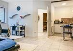 Location vacances Schwerin - 2 Bedroom Nice Apartment In Schwerin-4