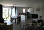 Location vacances Latour-Bas-Elne - Charmante villa F4 avec jardin, terrasse et garage – St Cyprien Village, proche commerces et plage - Fr-1-106-40-2
