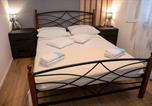 Location vacances Parc National Krka - Holiday home Brnjica/Sibenik Riviera 7177-3