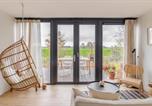 Location vacances  Den oever - 2 Bedroom Nice Home In Den Oever-1
