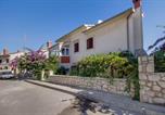 Location vacances Mali Lošinj - Apartments with a parking space Losinj, Losinj - 23418-1