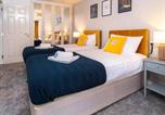 Location vacances Farcet - Westlake Serviced Accommodation-2