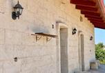 Location vacances  Province de Barletta-Andria-Trani - Country House Biobonizio-1