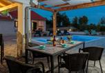 Location vacances Parc National Krka - Villa Mystic Woods-2