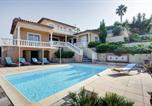Location vacances Bagnols-en-Forêt - Villa élégante à Fréjus, Piscine-1