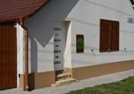 Location vacances Kalocsa - Lisbet Cottage-3