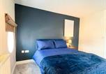 Location vacances  Chatsworth House - 5 Bed Home By Comfy Nest Holiday Lets Derby With Parking, Wifi-3