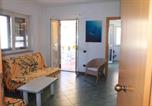 Location vacances Santa Teresa Gallura - Santa Teresa Gallura ,Girasole sul mare ,renewed apt, air conditioning, garage moto, 200 m from centre, 300 m from Rena Bianca ,wifi, wash dishes-3