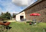 Location vacances Isigny-le-Buat - Gîte La Vieille Mazure-2