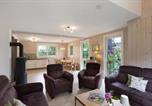 Location vacances Winterberg - Ferienhaus Wasserfall-4