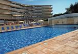 Location vacances  Alpes-Maritimes - Pierre & Vacances Résidence Héliotel Marine-1