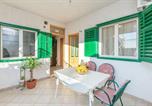 Location vacances Markarska - Apartments and Room Nevenka-3