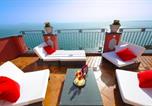 Location vacances  Province de Salerne - Palazzo Rocco Penthouse White Moon in Love-2
