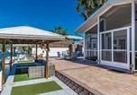 Location vacances Cape Sable - Paradise Cove - Waterfront Private Pool Home, 2 Mins to Open Gulf, 60' Dock-3