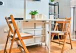 Location vacances Coleraine - Victorian Apartment Steps to Beach - West Beach 3-4