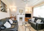 Location vacances  Gare de Chesterfield - Cedar Cottage-4