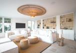Location vacances  Charente-Maritime - Villa Les Peupliers avec piscine privée et sauna-2