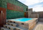 Location vacances  The Neighbourgoods Market - Designer Cbd Retreat with Rooftop Pool and Deck-3