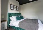 Location vacances  Gare de Middlesbrough - 4 Bedroom In The Heart Of Stockton On Tees-4