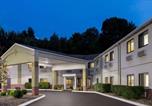 Hôtel Grove City - Super 8 by Wyndham Grove City-1