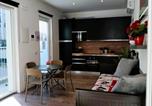 Location vacances  Province de Monza et de la Brianza - Orelli House - Bilocal Garden New-2