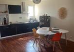 Location vacances Saintes - Appartement chaleureux au cœur de la ville-4