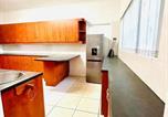 Location vacances Durbanville - Executive Accommodation Bellville 2-4