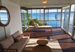 Location vacances Cams Wharf - Kabine Waterfront Lakehouse in Sunshine-1