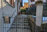 Location vacances  Monte San Giorgio - La casetta-1