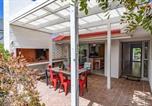 Location vacances Overstrand Rural - Ladybird Designer Cottage Near Grotto Beach-4
