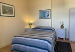 Hôtel Colombiers-sur-Seulles - La Villa Port Winston - Face Mer Chambres & Studios-4