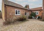 Location vacances Stibbard - The Annexe-1