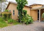 Location vacances Milpitas - Full Modern Minimalist House With Charming Garden-2
