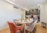 Location vacances Ovar - Vale Magico Room to Breathe by Hostwise-1