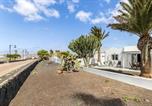 Location vacances  Province de Las Palmas - Casahost El Cable Seaview Beach house-1