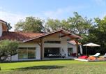 Location vacances Soustons - Villa climatisée pour 10 pers. à Soustons avec piscine chauffée - Fr-1-379-169-1