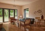 Location vacances Ballycastle - Yarn - Romy Deluxe Apartment-1