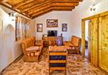 Location vacances  Croatie - Haus-Anita-2-mit-Pool-fur-8-Personen-1