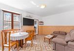 Location vacances La Marina - Antique Spanish Villa With A Patio-2
