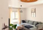 Location vacances Saint-Cyprien - St Cyprien bel appartement au coeur du village clim et wifi-1