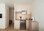 Location vacances Gare SNCF de Saint-Raphaël Valescure - Studio Climatisé 2/3 Pers - Proche Plage et Commerces - Wifi Gratuit - Fr-1-466a-18-2