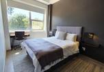 Location vacances Johannesburg - 57 Spacious 2-Bedroom, 2-Bathroom Apartment-2
